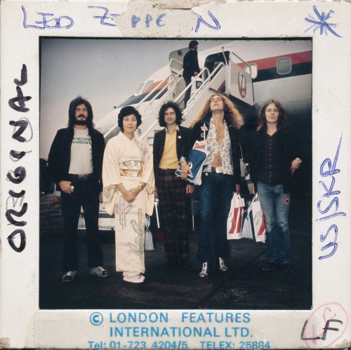 Led Zeppelin Posed with Geisha