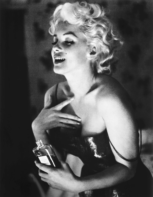 Marilyn Monroe Chanel No. 5