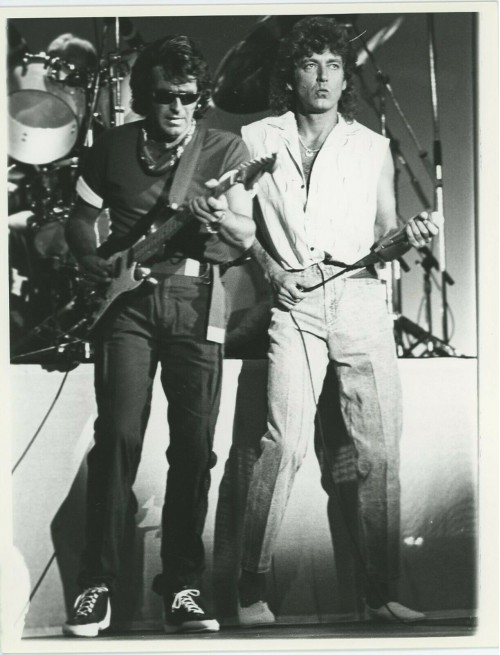 Robert Plant and Robbie Blunt on Stage Performing in 1983